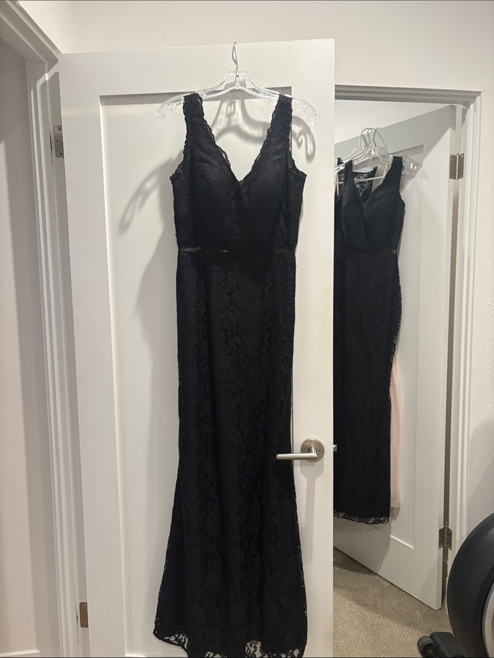 Black Lace V-Neck Maxi Dress